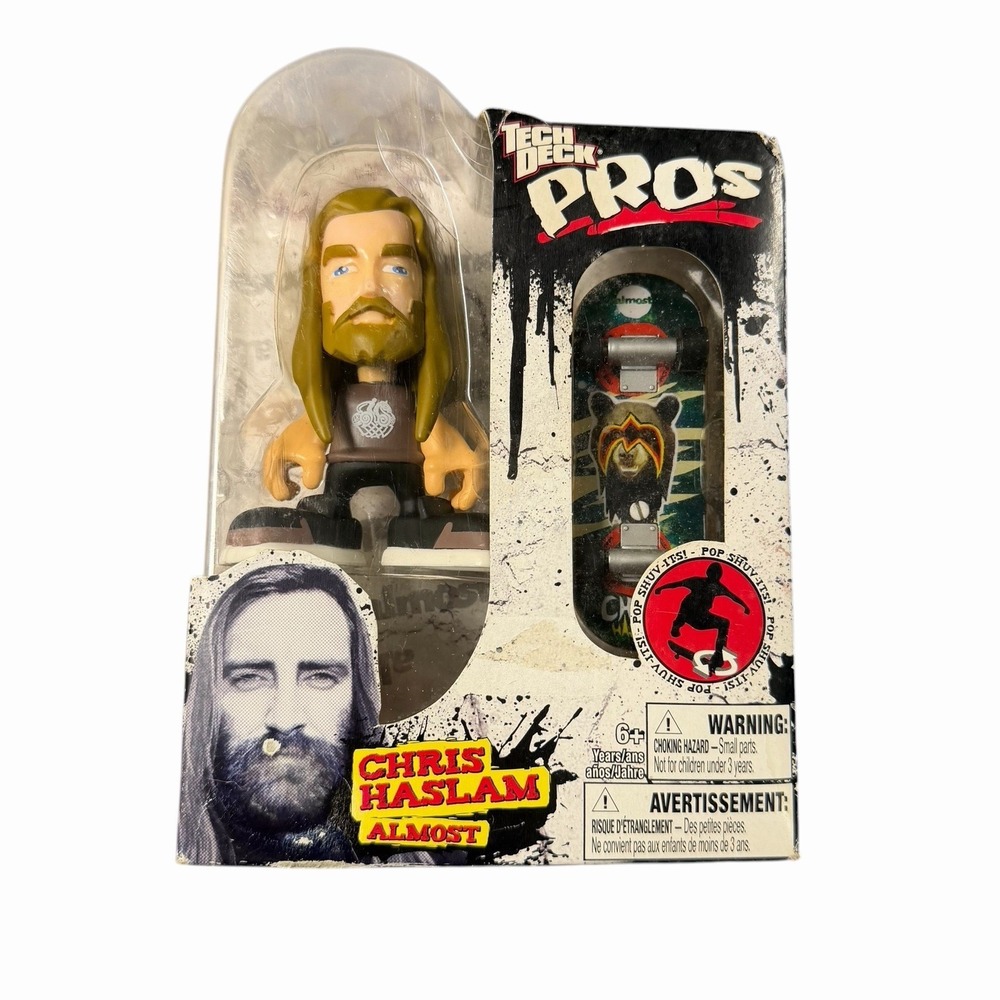 Tech Deck‎ PROS Chris Haslam Almost Figure & Skateboard - New
